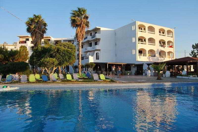 אניסאראס Ocean Heights View Hotel מראה חיצוני תמונה