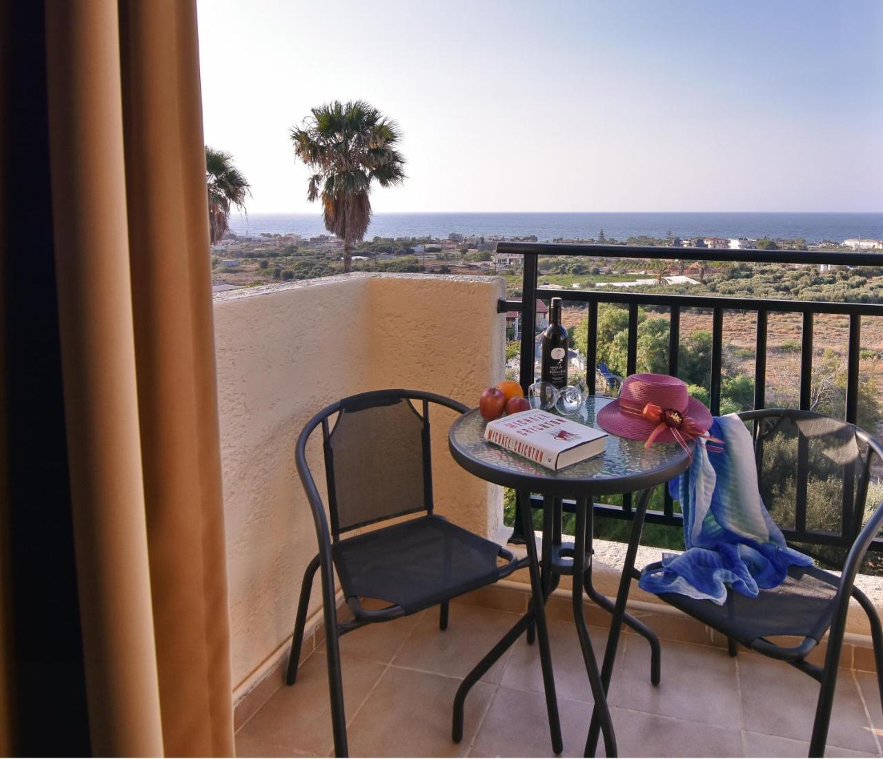 אניסאראס Ocean Heights View Hotel מראה חיצוני תמונה