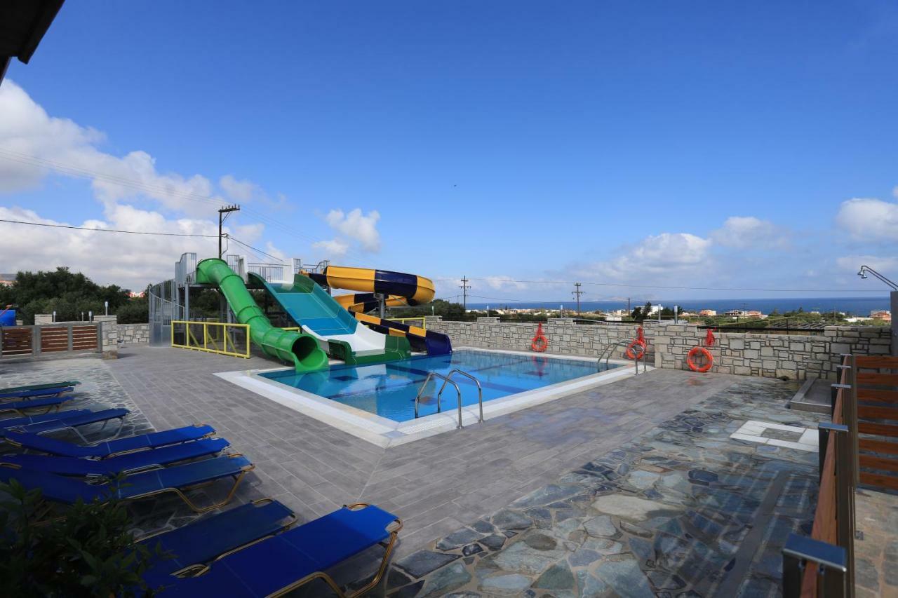אניסאראס Ocean Heights View Hotel מראה חיצוני תמונה